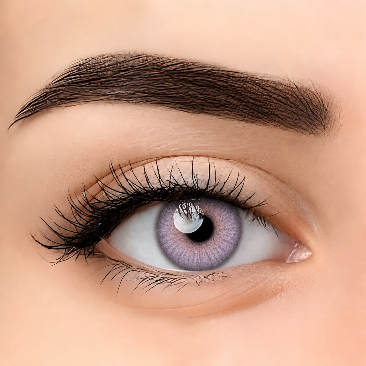 Dahab Hind Dahab Hind Contact Lenses – Gold Collection - Image 1